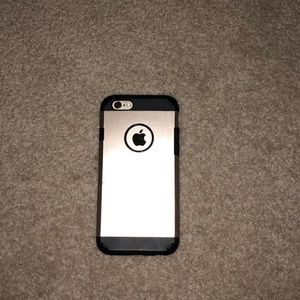 Spigen Tough Armor iPhone 7s/7/6s/6 phone case